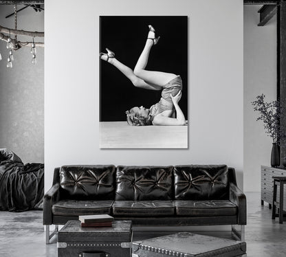 Woman Gymnast Black And White Print-Canvas Print-CetArt-1 panel-16x24 inches-CetArt