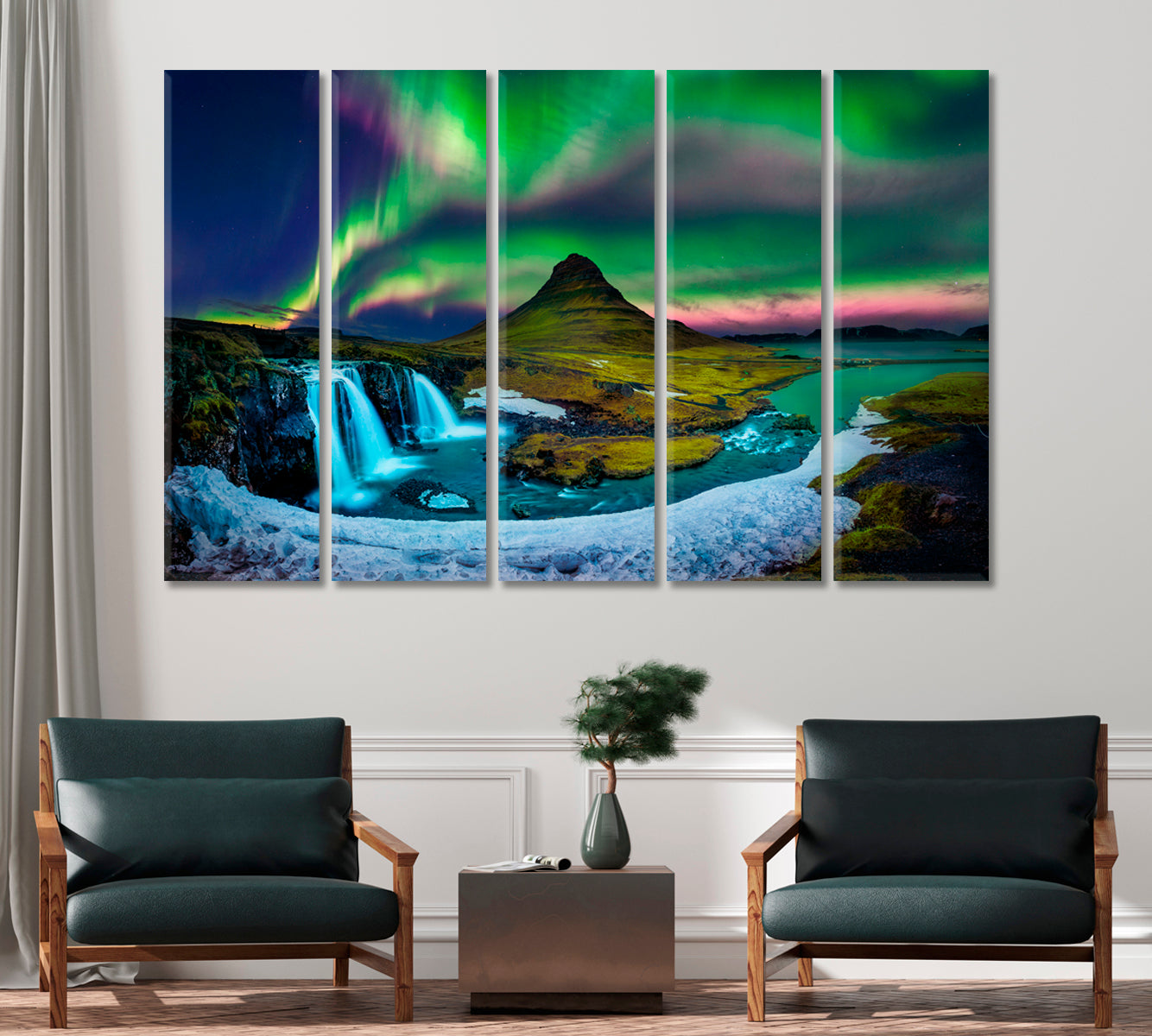 Kirkjufell Mountain with Northern Lights Iceland Canvas Print-Canvas Print-CetArt-1 Panel-24x16 inches-CetArt