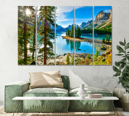 Maligne Lake in Jasper National Park Canada Canvas Print-Canvas Print-CetArt-1 Panel-24x16 inches-CetArt